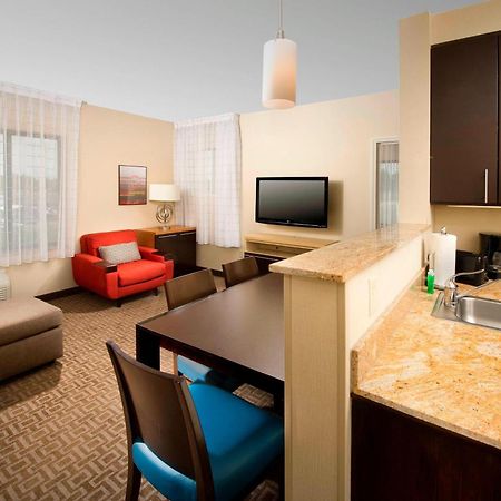 Towneplace Suites By Marriott Lexington Park Patuxent River Naval Air Station Exterior photo