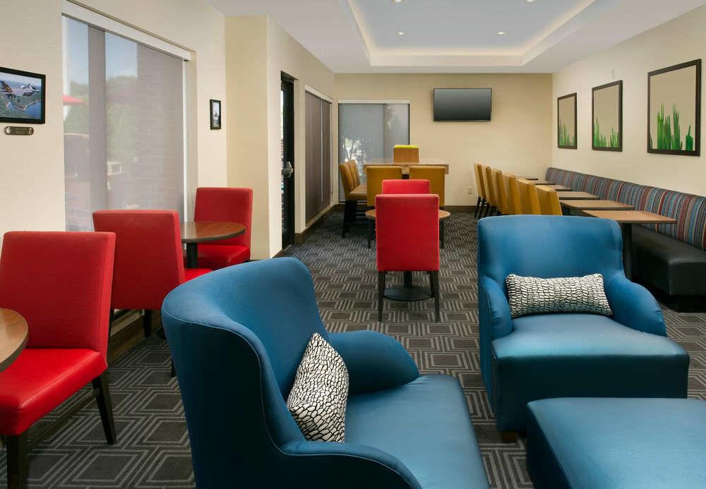 Towneplace Suites By Marriott Lexington Park Patuxent River Naval Air Station Exterior photo